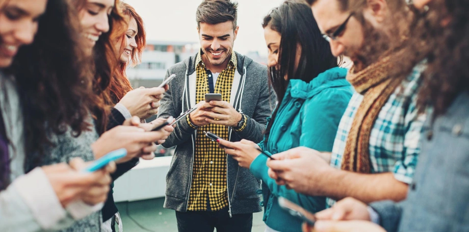 Tipos de celulares: Diversidad tecnolÃÂ³gica en la palma de tu mano